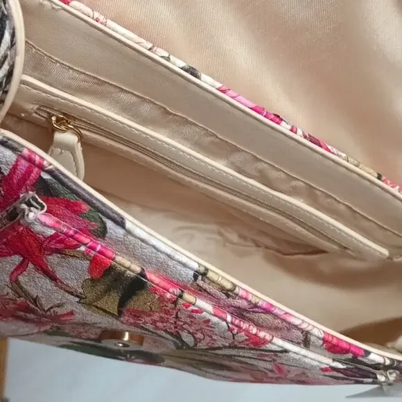 Time and Tru floral crossbody Riverdale Bag for womens over the shoulder bag NWT - Picture 8 of 9